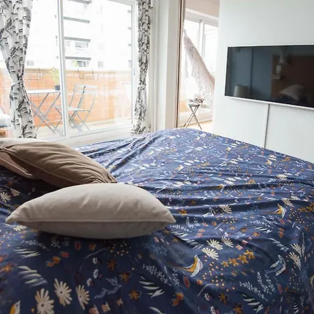 Nice Flat Between Republique And Bastille Апартаменты Париж